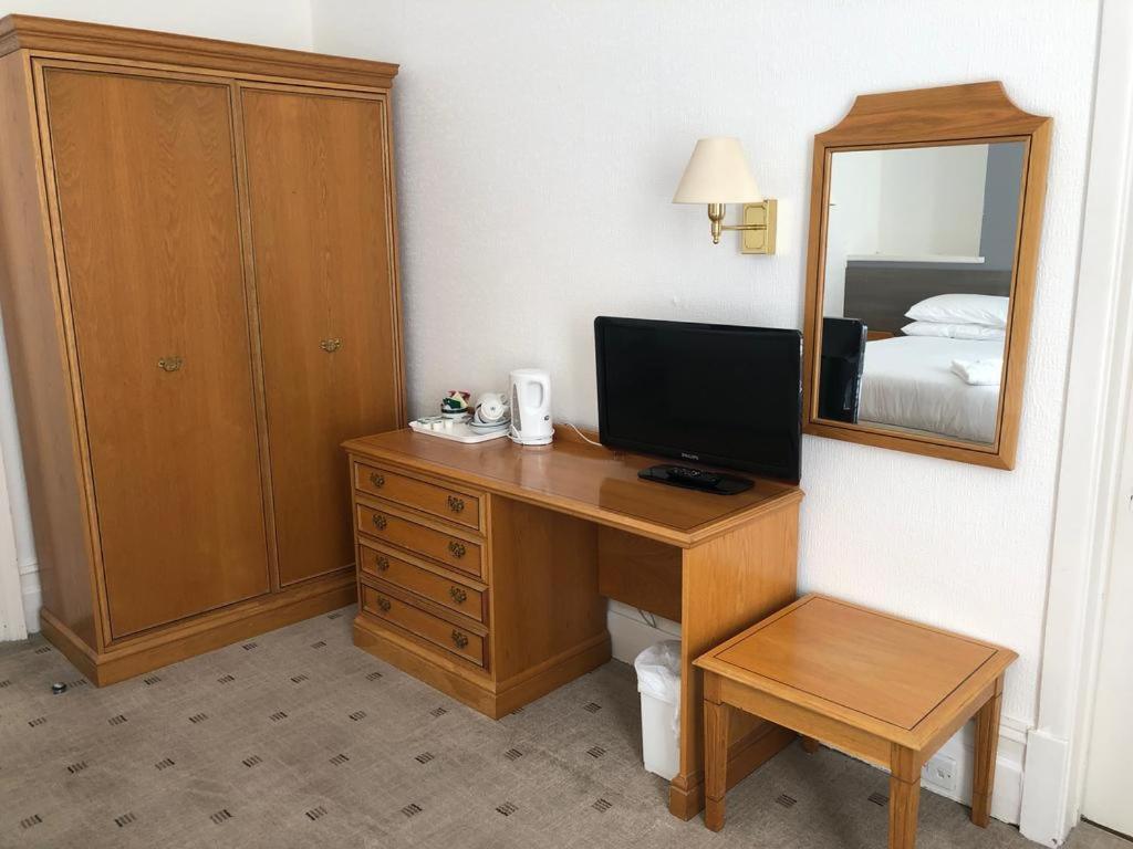 Hotel Capital Bournemouth Ngoại thất bức ảnh
